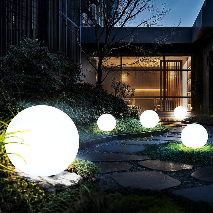 Waterproof Solar Sphere Light – Dusk Sensor