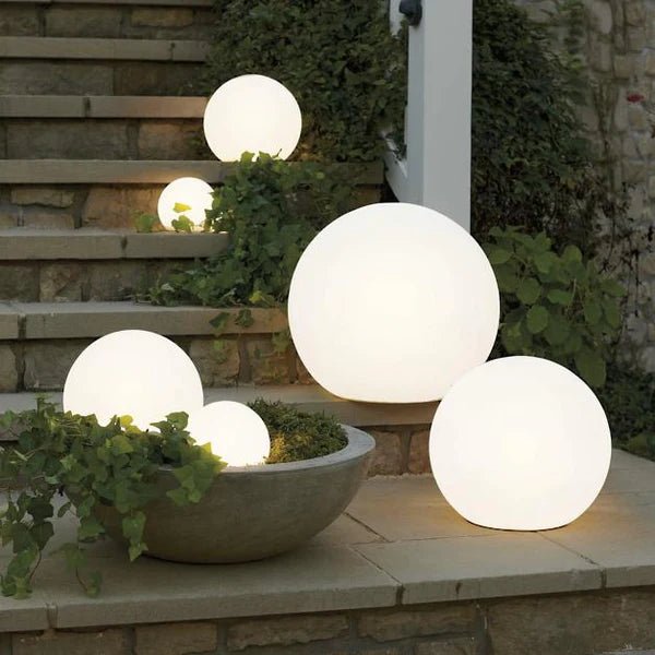 Waterproof Solar Sphere Light – Dusk Sensor